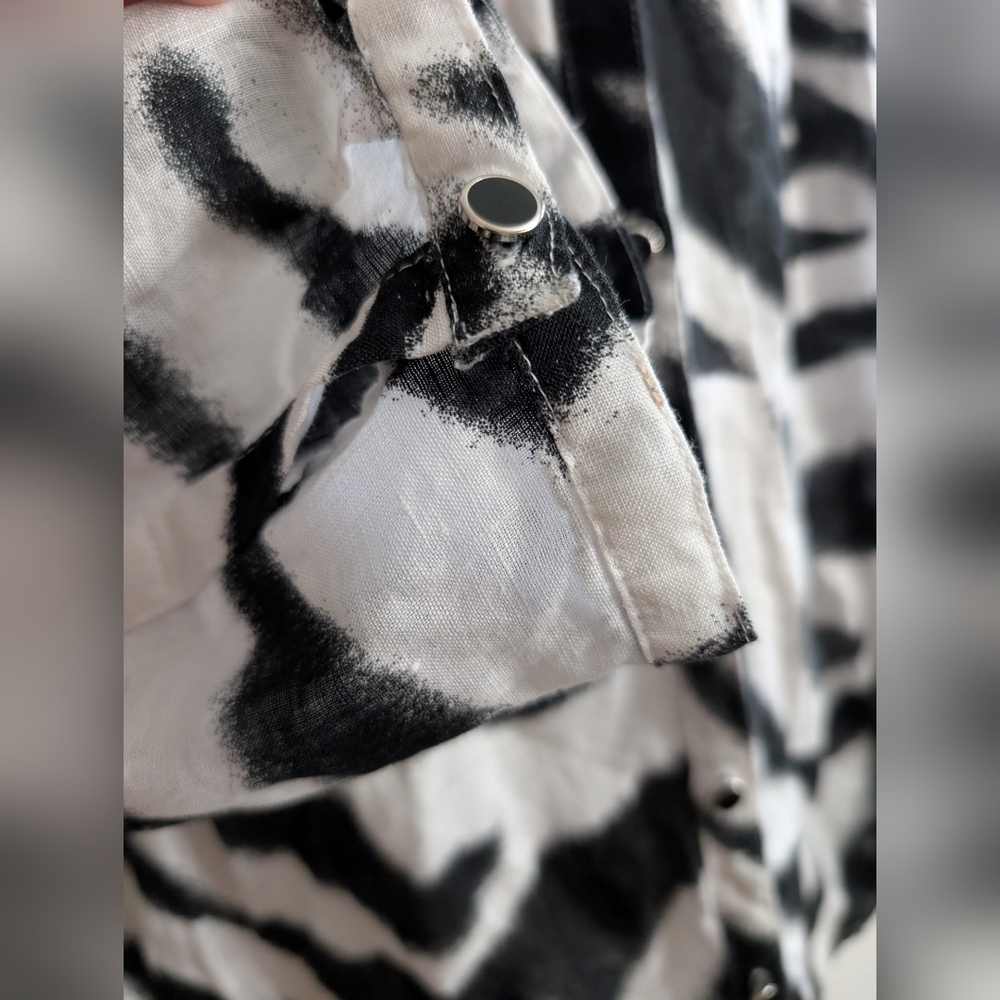 JM Collection 100% linen women's plus size 18w animal zebra print button Blouse - Picture 5 of 7